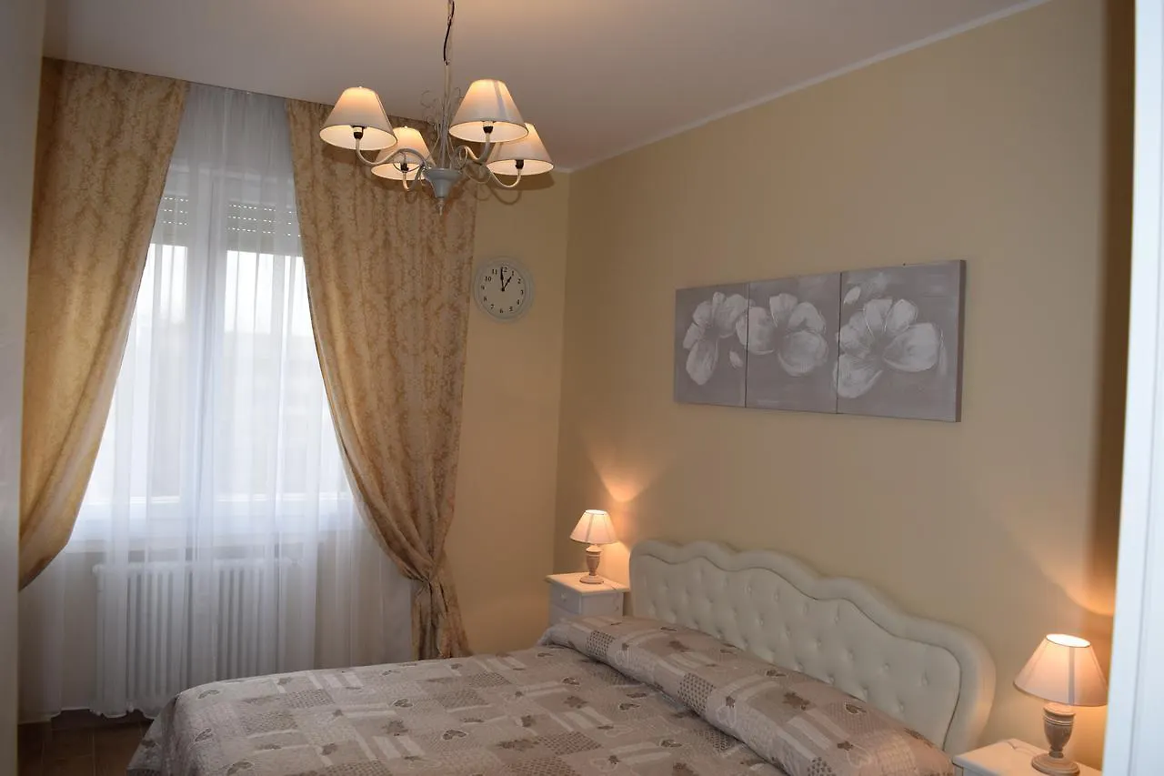 ** Bed & Breakfast B&B Mercedes Bologna Italy
